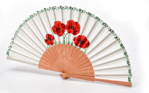 A GÜELL HAND FAN